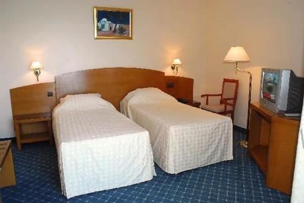 Hotel Sabri عنابة‎ المظهر الخارجي الصورة