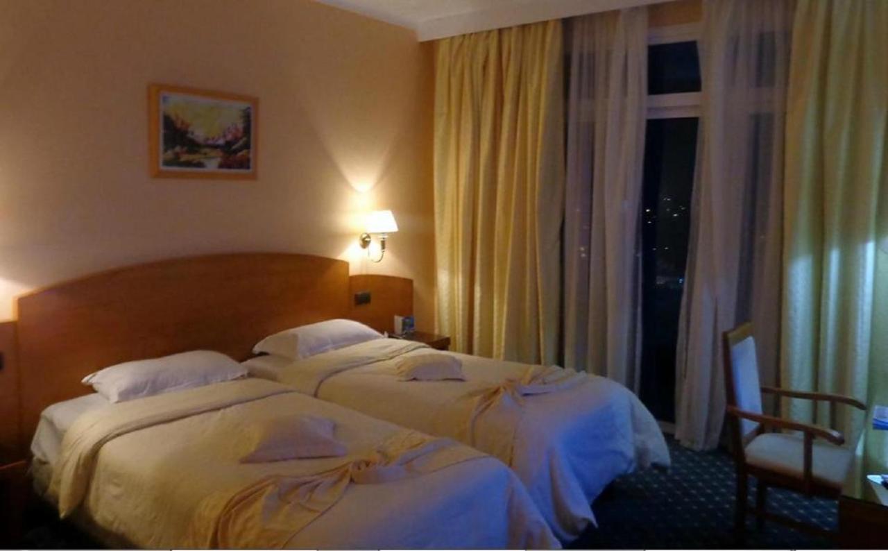 Hotel Sabri عنابة‎ المظهر الخارجي الصورة