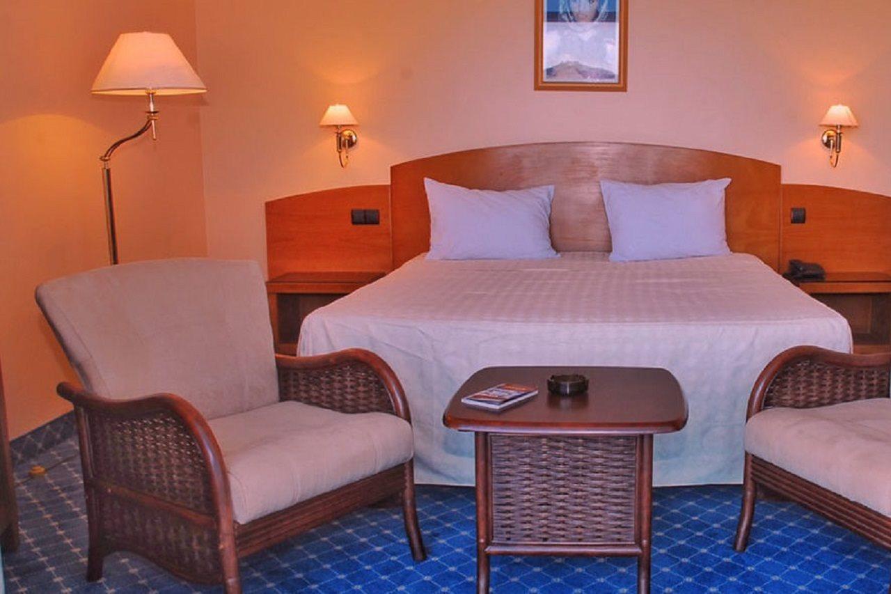 Hotel Sabri عنابة‎ المظهر الخارجي الصورة